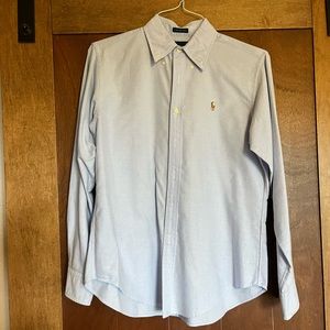 Ralph Lauren Classic Fit Button Up! EUC